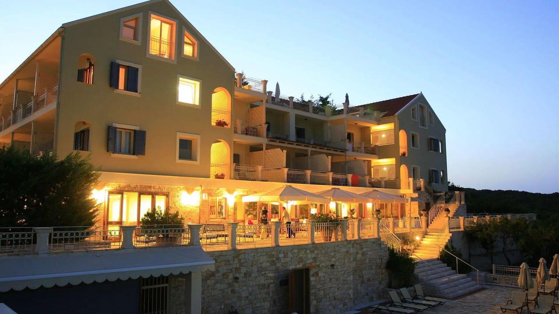 Almyra Hotel Fiskardo 4*,